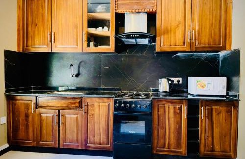 Jaffna Villa | Family-Friendly Abi Holiday Home in Jaffna Town