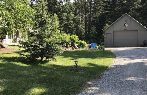 Martin City Cottage | Discover Abbot Creek Cottage, Minutes from Glacier Park!