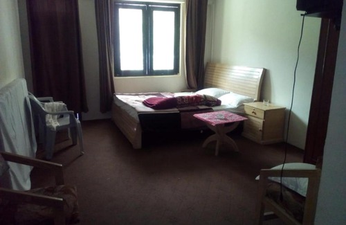 Balakot Hotel | Affordable Family Getaway at Abbott Hills Guest House