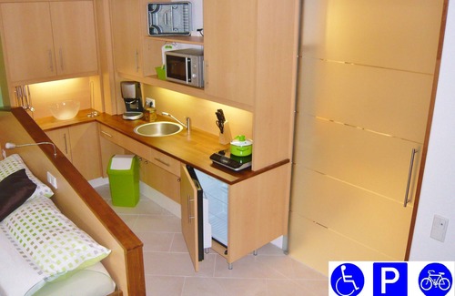 Favoriten Apartment | Family-Friendly ABCD Apartments with Ocean View