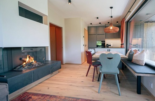 Maria Alm am Steinernen Meer Apartment | Discover Abendrot - Bergleben with Spa & Family Amenities
