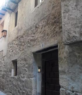 Albarracin Apartment | Discover AbenRazín Turístico: Family-Friendly & Highly Rated