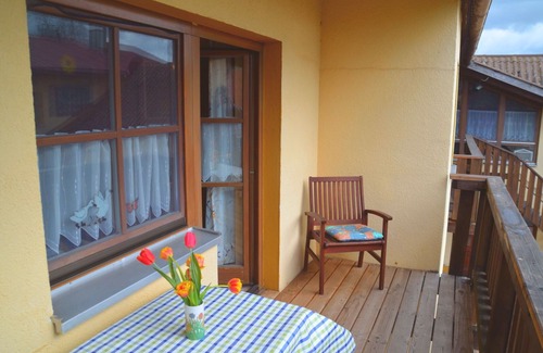 Ostheim Apartment | Adventure and Relaxation at Schmidts Ferienhof in Rhön