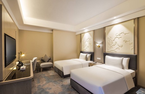 Khamis Mushait Hotel | Top-Rated Aber Khamis Mushait: Family-Friendly Escape