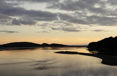 Penrhyndeudraeth House | Oceanfront Abergafren Lodge: Guest Rated 9.8 Near the Sea