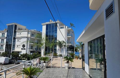 Sarande Hotel | Abi's Suites