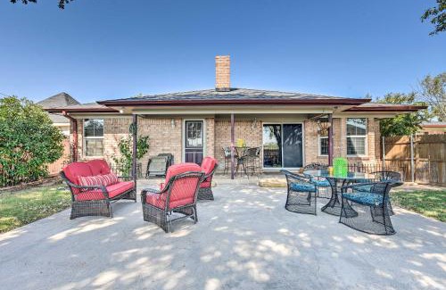 Abilene House | Family-Friendly Abilene Home with BBQ & Private Yard