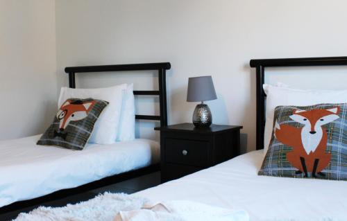 Abingdon Apartment | Pet-Friendly Abingdon Flat with Garden & Parking Available