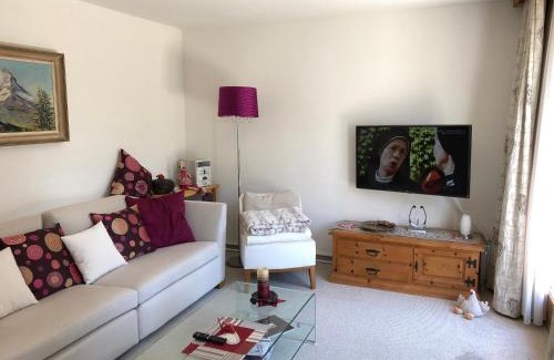 Cunter Apartment | Experience Abitaziun Silvia Sur Baselgia: Family-Friendly Retreat