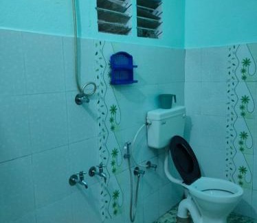 Munnar House | Discover Family-Friendly Comfort at Abitha Residency