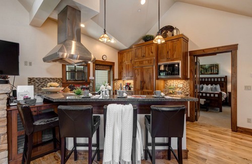 Aerie House | Abode at Town Lift: Guest Rated 10/10 with Private Hot Tub