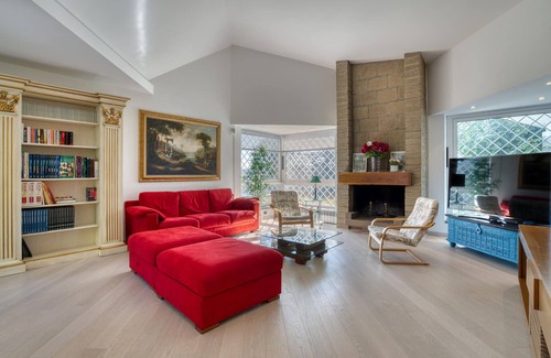 Campagnano di Roma House | About 3,900 m from Campagnano di Roma is this large and beautiful villa with private pool with priva