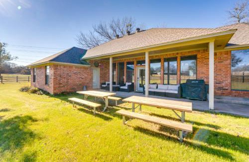 Aubrey House | Family-Friendly Aubrey Vacation Rental Near Downtown
