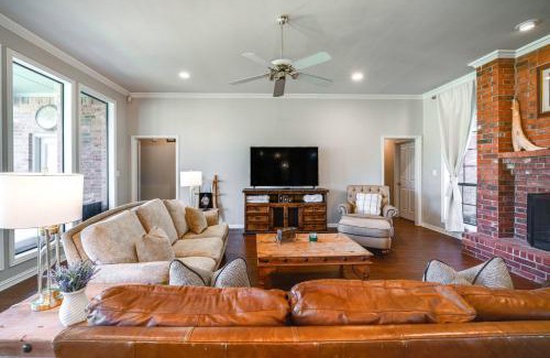 Aubrey House | Family-Friendly Aubrey Vacation Rental Near Downtown