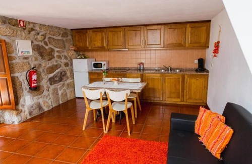 Soajo House | Family-Friendly Stay with Kitchen Amenities Awaits You!