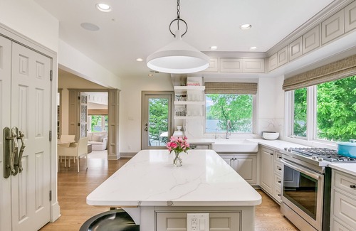 Tarrytown House | Experience Family Fun at Above Icon | Lake Austin Retreat
