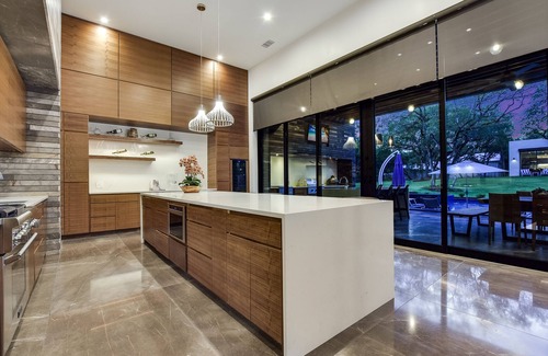Austin House | Experience Above Pinnacle: Concierge, Pool & Spa Awaits