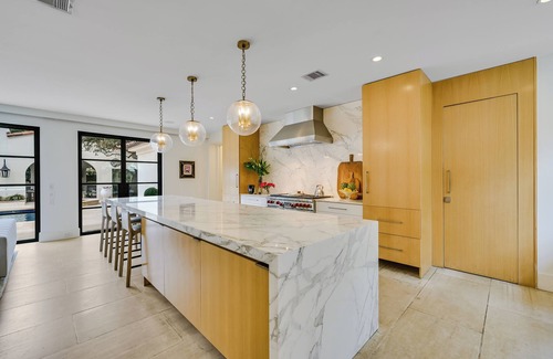 The Ravine House | Above Splendor l 5 Bedrooms l Pool&Spa l Pickleball l Events I Services