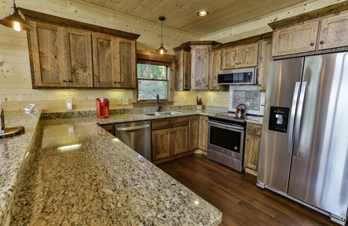 Jasper Cabin | Unforgettable Retreat at Above The Clouds | 9.6/10 Guest Rated