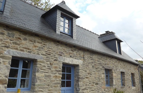 Tredarzec House | Experience Above the Roofs of Traou Meur with Ocean Views