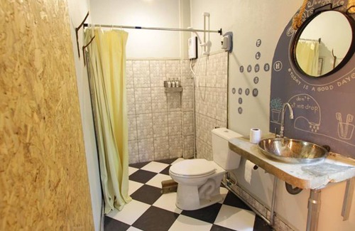 Mae Sariang House | Above the Sea Guesthouse: Family-Friendly with Pool Access