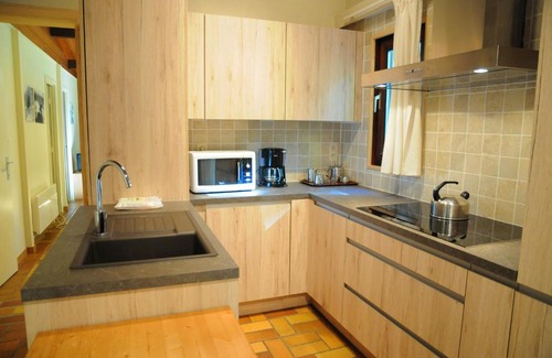 Oignies-en-Thierache House | Family-Friendly Retreat at Abri d'Ane with Pet Amenities