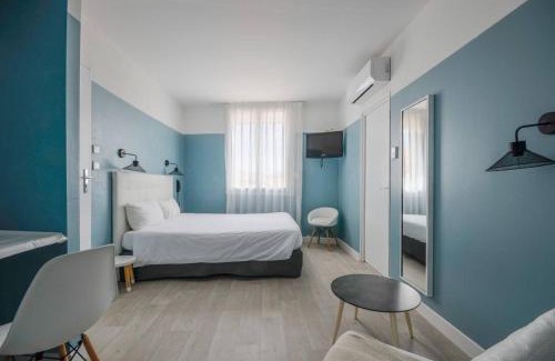 Saintes-Maries-de-la-Mer Hotel | Experience Oceanfront Bliss at Abrivado with Pet-Friendly Amenities