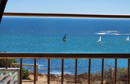 Christies Beach House | Unforgettable Beachfront Retreat in Adelaide's South