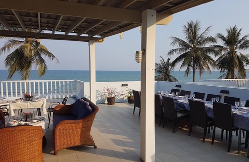 Huai Yang House | Beachfront Retreat with Private Pool & Ocean Views