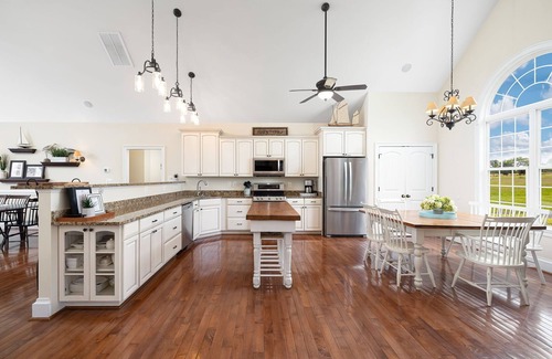 Sunrise Bay House | Experience Bliss at Lake Anna's Premier Resort Home