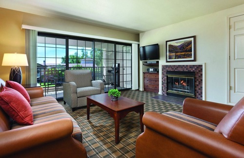 Nice Resort | Unforgettable Oceanfront Retreat with Pool & Spa Bliss