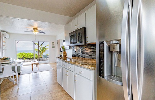 Keaau House | Oceanfront Retreat on Lava Cliffs with Whales & Turtles!