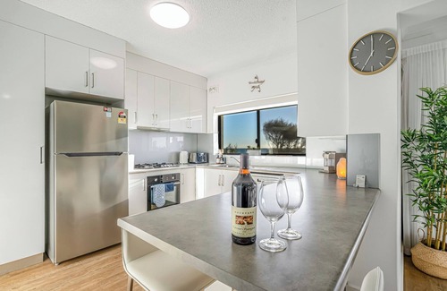 Semaphore Park Apartment | Oceanview Beachfront Retreat - Guest Rated 10/10 at Semaphore
