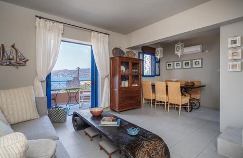 Perdhika House | Oceanfront Absolute Perdika Aegina - Guest Rated 9.6/10