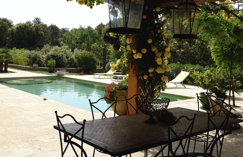 Lorgues Apartment | Tranquil Escape 45 km from St-Tropez with Ocean Views