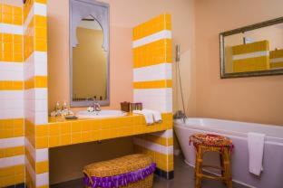 Choeng Mon Resort | Relax at Absolute Sanctuary: 4-Star Spa & Oceanfront Views