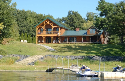 Moriah Center Cottage | Outstanding Family Retreat at Fox Meadow Lakefront