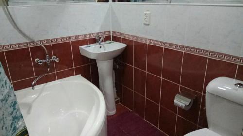 Bukhara Province House | Budget-Friendly Abu Shakheen Guesthouse for Families