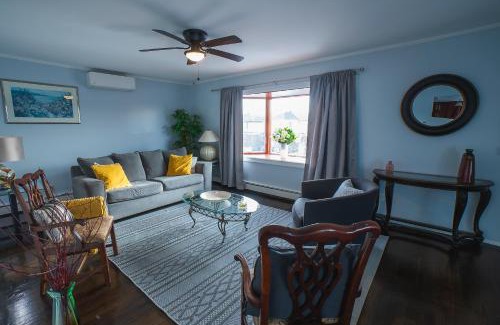Queens House | Abundant Seed