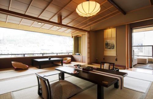 Yudanaka Shibu Onsen Hotel | Explore Aburaya Tousen: Spa Retreat with High Ratings