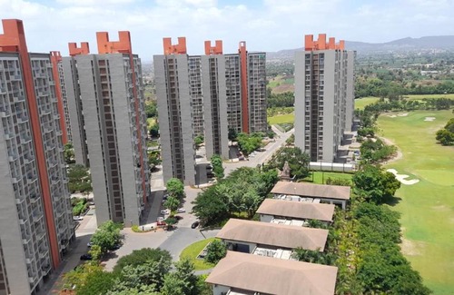 Kadadhe Apartment | Cozy 1BHK Flat with Golf Park Views in Lodha Belmondo
