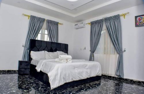 Okpanam House | AC Apartments