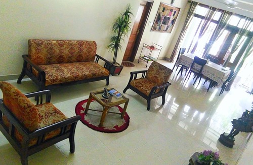 Sualkuchi House | Comfort and Convenience at Shivam Guest House with Breakfast