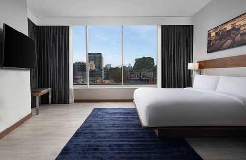 The Drag Hotel | Relaxing Retreat at AC Hotel Austin-University with Spa & More
