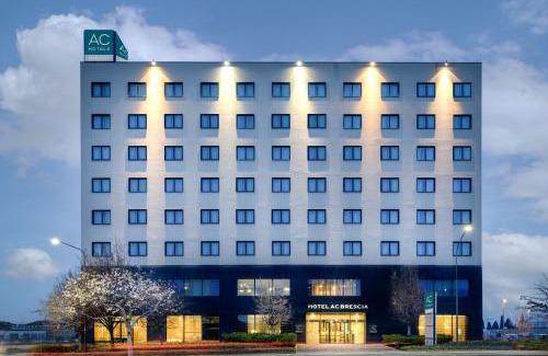 Porta Milano Hotel | Modern AC Hotel Brescia by Marriott: Pet-Friendly Stay