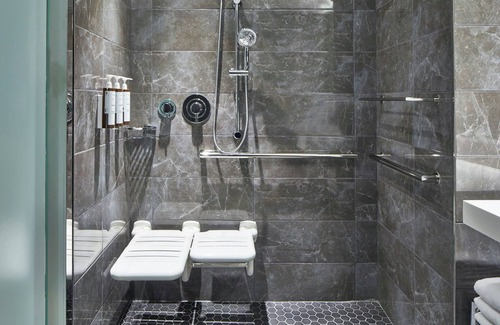West Oak Hill Hotel | Discover AC Hotel by Marriott Austin Hill Country - 4 Star Stay
