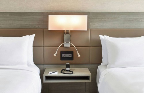 West Oak Hill Hotel | Discover AC Hotel by Marriott Austin Hill Country - 4 Star Stay
