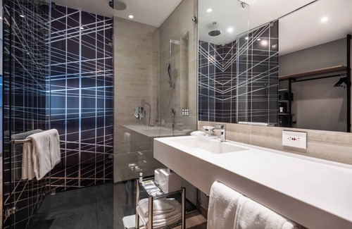 Zona Rosa Hotel | Indulgent AC Hotel by Marriott Bogota Zona T - Top Amenities