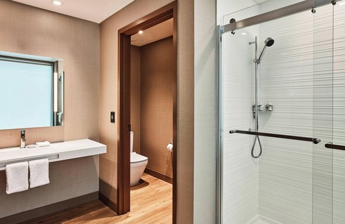 Central Business District Hotel | Premier AC Hotel by Marriott Cincinnati at The Banks