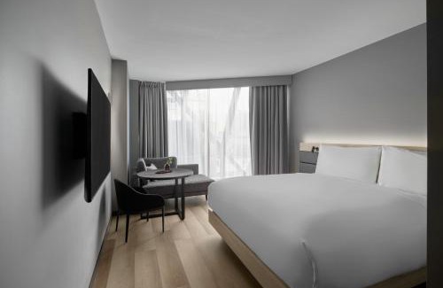 Southbank Hotel | Elegant AC Hotel by Marriott Melbourne Southbank – 5-Star Stay